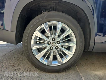 2025 Toyota Grand Highlander Platinum - miniatura 10