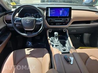 2025 Toyota Grand Highlander Platinum - miniatura 14