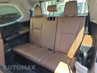 2025 Toyota Grand Highlander Platinum - miniatura 17