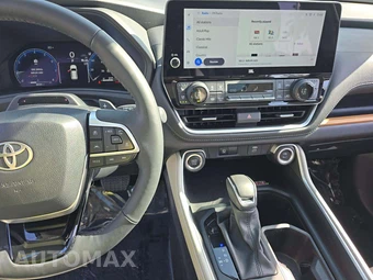 2025 Toyota Grand Highlander Platinum - miniatura 10