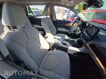 2025 Toyota Grand Highlander Platinum - miniatura 19
