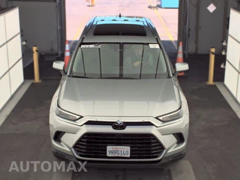 2025 Toyota Grand Highlander XLE - miniatura 2