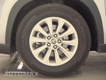 2025 Toyota Grand Highlander XLE - miniatura 9