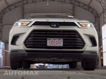 2025 Toyota Grand Highlander XLE - miniatura 3