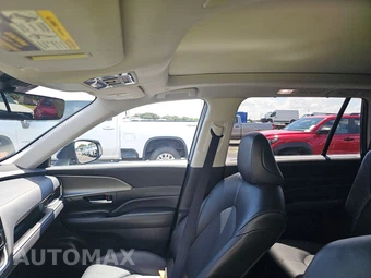 2025 Toyota Grand Highlander XLE - miniatura 15