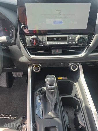 2025 Toyota Grand Highlander XLE - miniatura 11