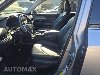 2025 Toyota Grand Highlander XLE - miniatura 7