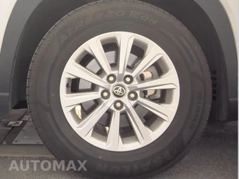 2025 Toyota Grand Highlander XLE - miniatura 10