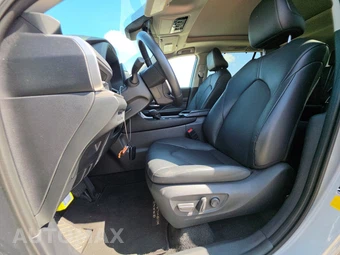2025 Toyota Grand Highlander XLE - miniatura 13
