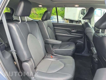 2025 Toyota Grand Highlander XLE - miniatura 17