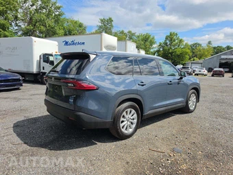 2025 Toyota Grand Highlander XLE - miniatura 3