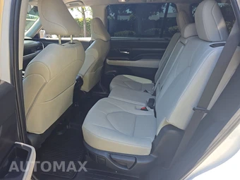 2025 Toyota Grand Highlander XLE - miniatura 13