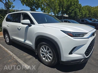 2025 Toyota Grand Highlander XLE - miniatura 3