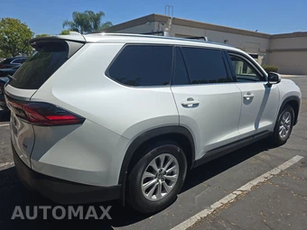 2025 Toyota Grand Highlander XLE - miniatura 4