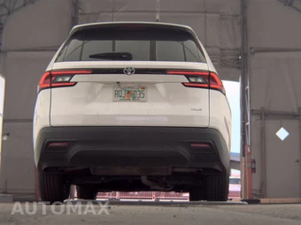 2025 Toyota Grand Highlander XLE - miniatura 7
