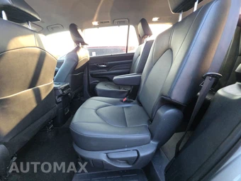 2025 Toyota Grand Highlander XLE - miniatura 13