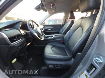 2025 Toyota Grand Highlander XLE - miniatura 7