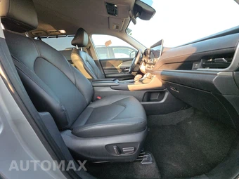 2025 Toyota Grand Highlander XLE - miniatura 8