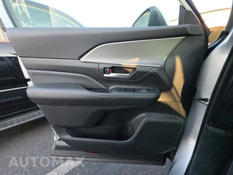 2025 Toyota Grand Highlander XLE - miniatura 9