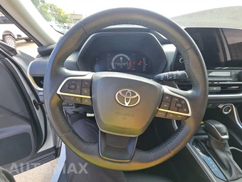 2025 Toyota Grand Highlander XLE - miniatura 10