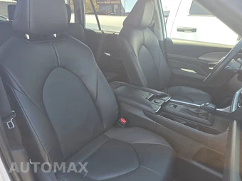 2025 Toyota Grand Highlander XLE - miniatura 8