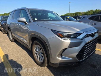 2025 Toyota Grand Highlander XLE - miniatura 3
