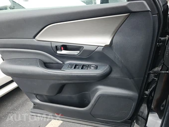 2025 Toyota Grand Highlander XLE - miniatura 15