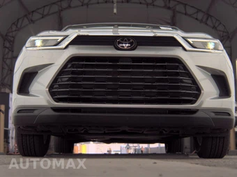 2025 Toyota Grand Highlander XLE - miniatura 3