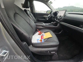 2025 Toyota Grand Highlander XLE - miniatura 8