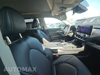 2025 Toyota Grand Highlander XLE - miniatura 8