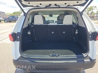 2025 Toyota Grand Highlander XLE - miniatura 17