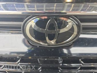 2025 Toyota Grand Highlander XLE - miniatura 17