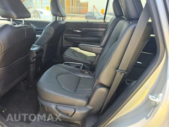 2025 Toyota Grand Highlander XLE - miniatura 13