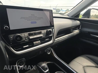 2025 Toyota Grand Highlander XLE - miniatura 17