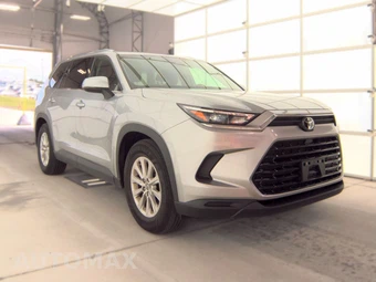 2025 Toyota Grand Highlander XLE - miniatura 3