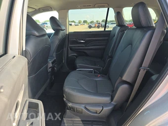 2025 Toyota Grand Highlander XLE - miniatura 13