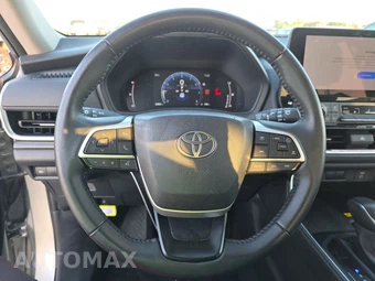 2025 Toyota Grand Highlander XLE - miniatura 10