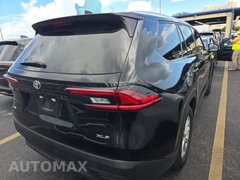 2025 Toyota Grand Highlander XLE - miniatura 4