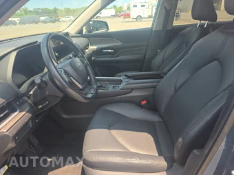 2025 Toyota Grand Highlander XLE - miniatura 7