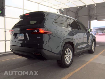 2025 Toyota Grand Highlander XLE - miniatura 5