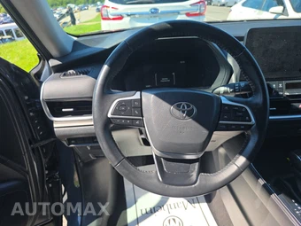 2025 Toyota Grand Highlander XLE - miniatura 10