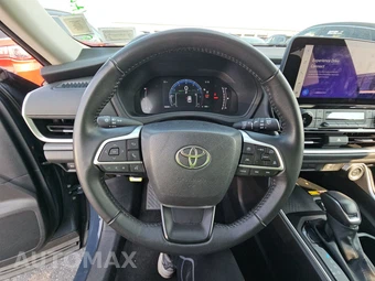 2025 Toyota Grand Highlander XLE - miniatura 10