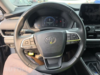 2025 Toyota Grand Highlander XLE - miniatura 10
