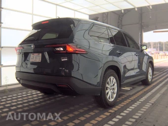 2025 Toyota Grand Highlander XLE - miniatura 4
