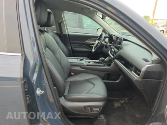 2025 Toyota Grand Highlander XLE - miniatura 8