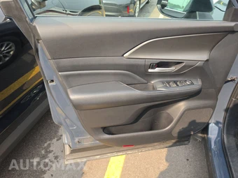 2025 Toyota Grand Highlander XLE - miniatura 9