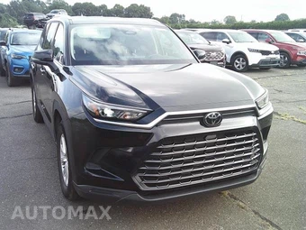 2025 Toyota Grand Highlander XLE - miniatura 2
