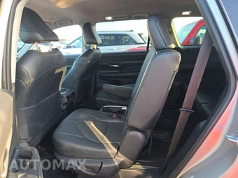 2025 Toyota Grand Highlander XLE - miniatura 13