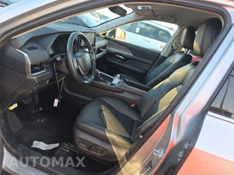 2025 Toyota Grand Highlander XLE - miniatura 7