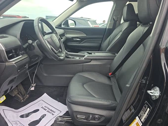 2025 Toyota Grand Highlander XLE - miniatura 7